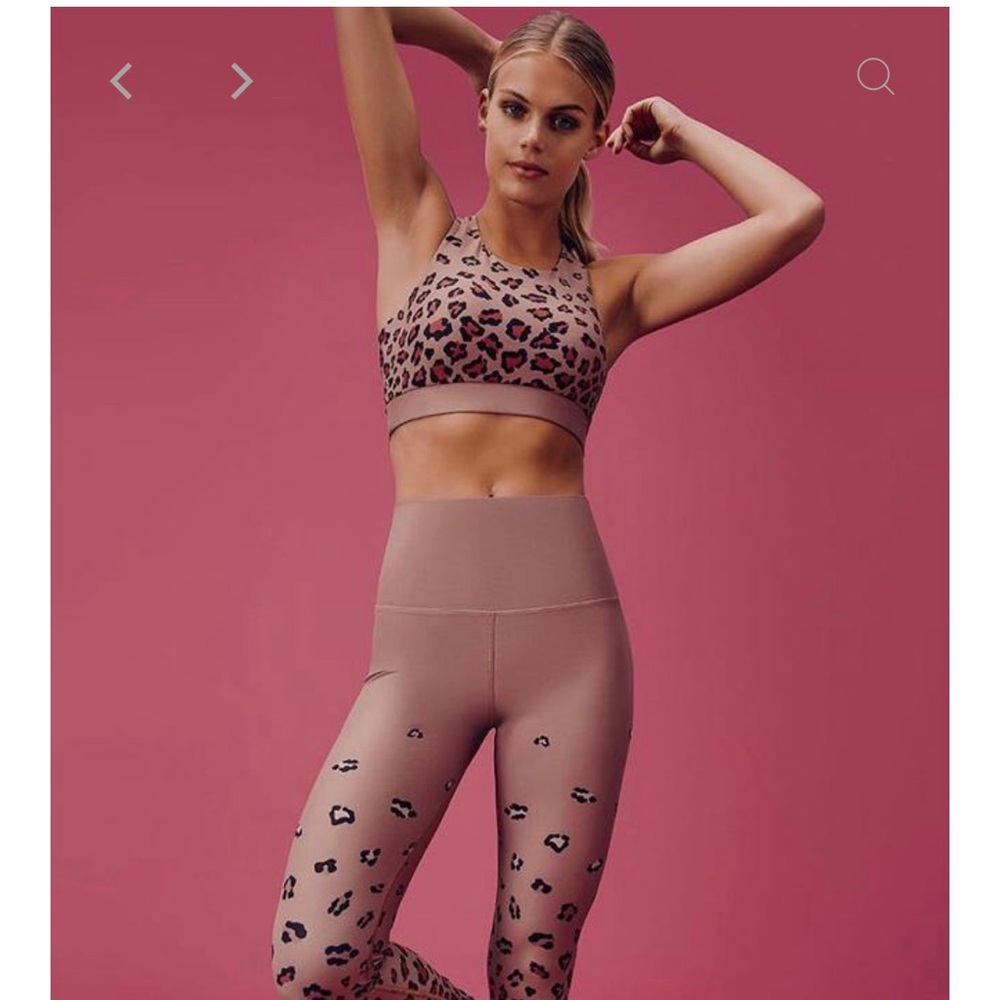 BEACH RIOT
Levi Leopard Print Top Color:‎ Pink Cheetah - Picture 3 of 7